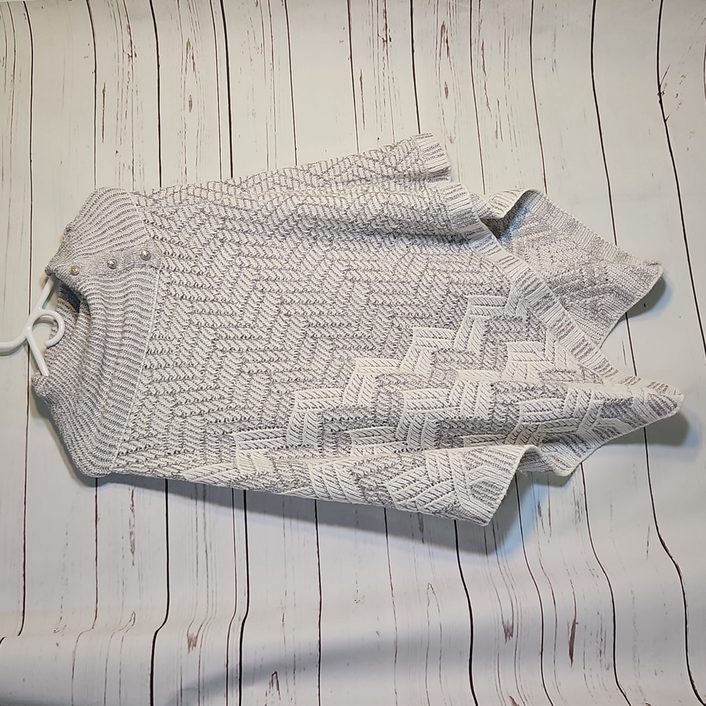 Crochet Knit‎ Poncho Cape Cowl Neck Button Accent Neutral Tones